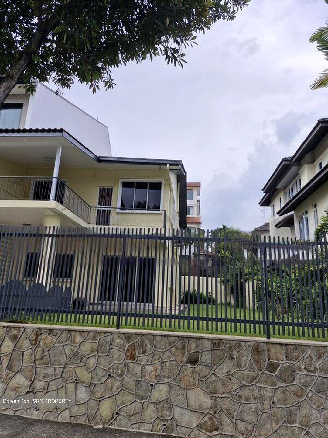 Kismis Residence (D21), Terrace #456763001